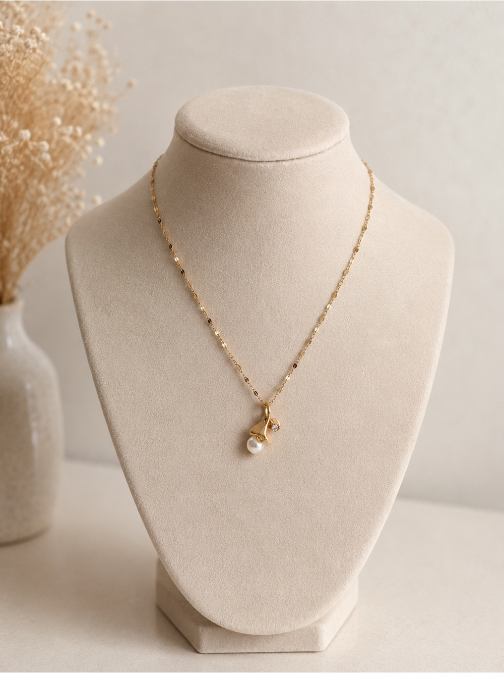 Gold Pearl Necklace with Bow Pendant Stainless Steel Elegant Cute Jewelry Gift - Picture 3 of 6